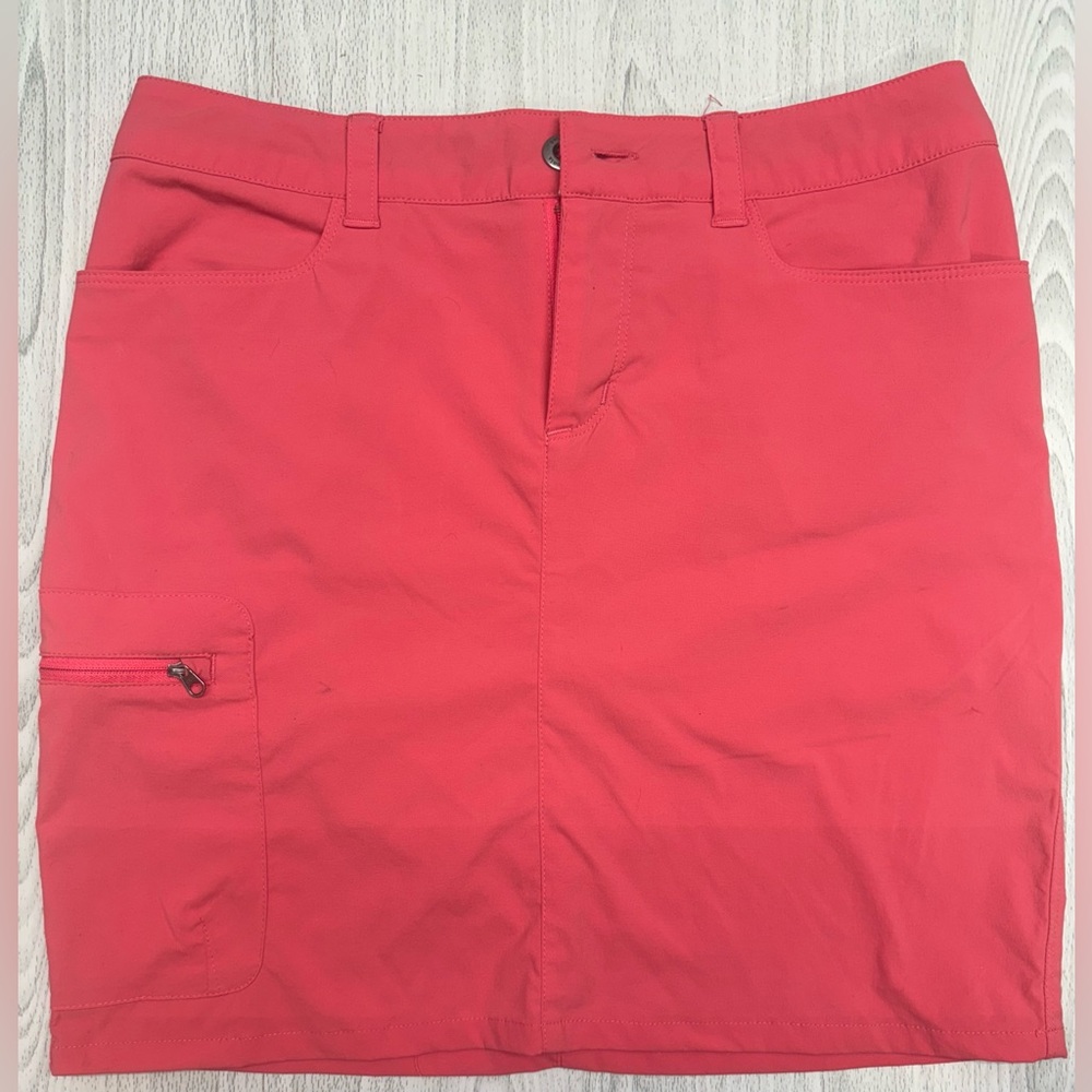 Patagonia Skirt- Women’s Size Small- Orange - In good condition.